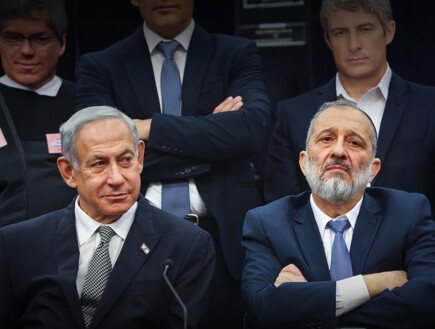ש"ס הודיעה על פרישה מהתפקידים הקואליציוניים