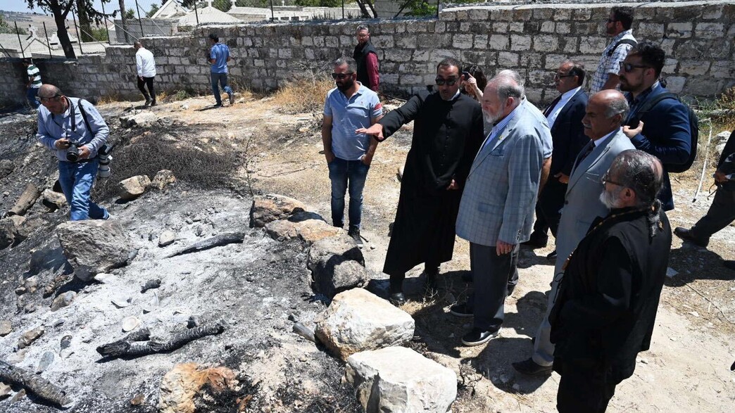 שגריר ארה"ב בישראל מייק האקבי בביקור בכפר טייבה שגריר ארה"ב בישראל מייק האקבי בביקור בכפר טייבה