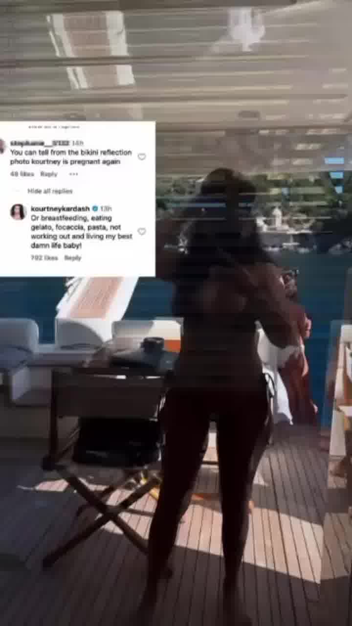  העוקבים טענו שקורטני קרדשיאן מסתירה שהיא בהיריון, וכך היא בחרה להגיב: ״אני לא מתאמנת וחיה את החיים 