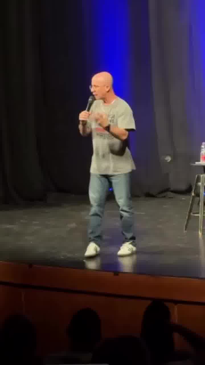 ערן זרחוביץ' לא הצליח להתעלם מהסיפור הכי גדול ומדובר של סוף השבוע