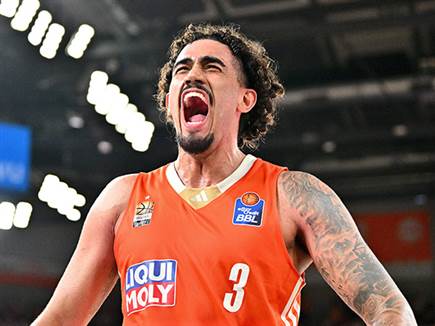 sportFive1577812 sportFive1577812