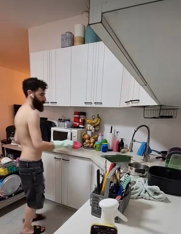 לירן כץ אוטוטו נגמר לירן כץ אוטוטו נגמר