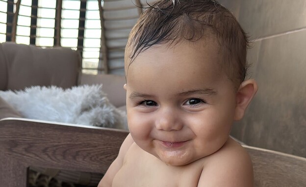 אלארי, בנה של שי לי עופרי