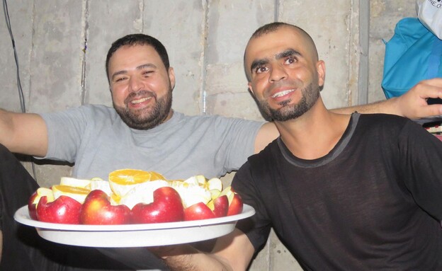 הארוחה של המחבלים במנהרות הארוחה של המחבלים במנהרות