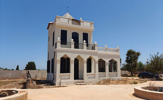 הטירה בגעש (צילום: לימור קלר)