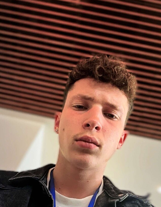 גל חן 