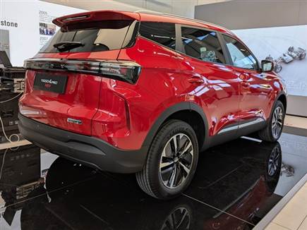 צ`רי טידו 4 פרו הייבריד - אחיו ההיברידי של ג`אקו 5 (צילום: ספורט 5)