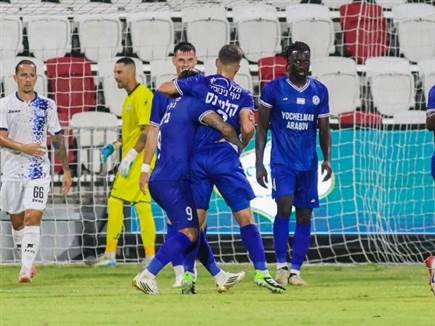 וראתה את קלטינס מכפיל את היתרון (קובי אליהו)