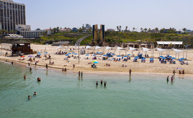 חוף אכדיה בהרצליה