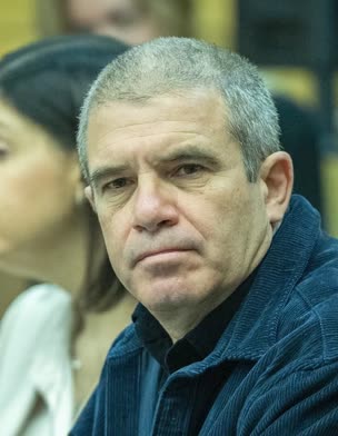 גל הירש למשפחות החטופים: המגעים יימשכו גם מישראל, חזרת המשלחת נועד (וידאו AVI: חדשות)