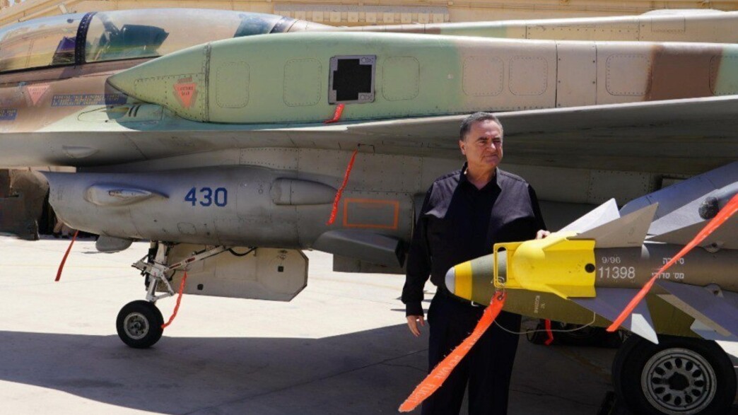 שר הביטחון ישראל כ"ץ בבסיס רמון