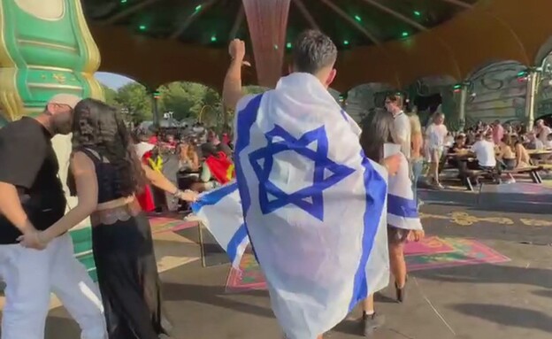 ישראלים בטומורולנד (צילום: N12)