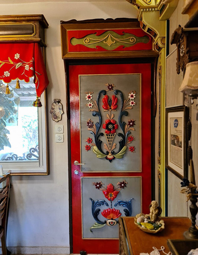 הארמון של מולי דלת כניסה מבט מבפנים