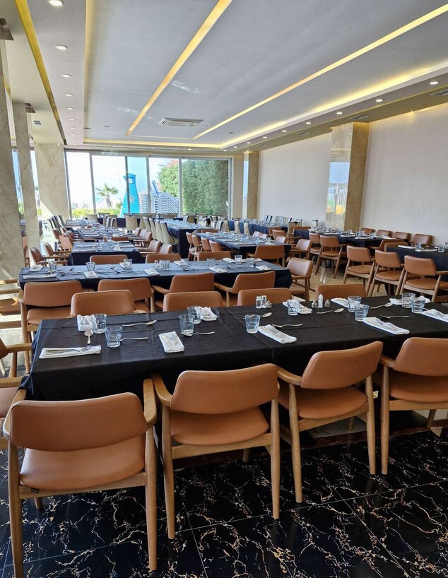 חדר האוכל של הנוסעים בערב ליל הסדר