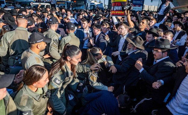 הפגנות חרדים נגד חוק הגיוס (צילום: חיים גולדברג, פלאש 90)