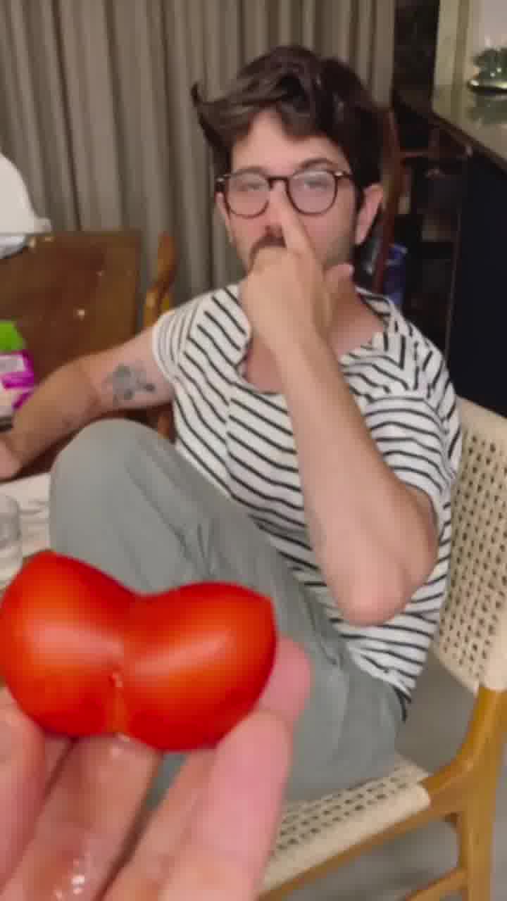 אוכל זה אהבה. תשאלו את רן דנקר ובן הזוג שלו איתי