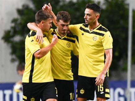 (ברני ארדוב) (צילום: ספורט 5)