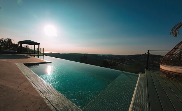 דה ויו כפר ורדים