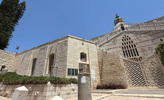 כנסיית הבשורה נצרת ריקה מתיירים