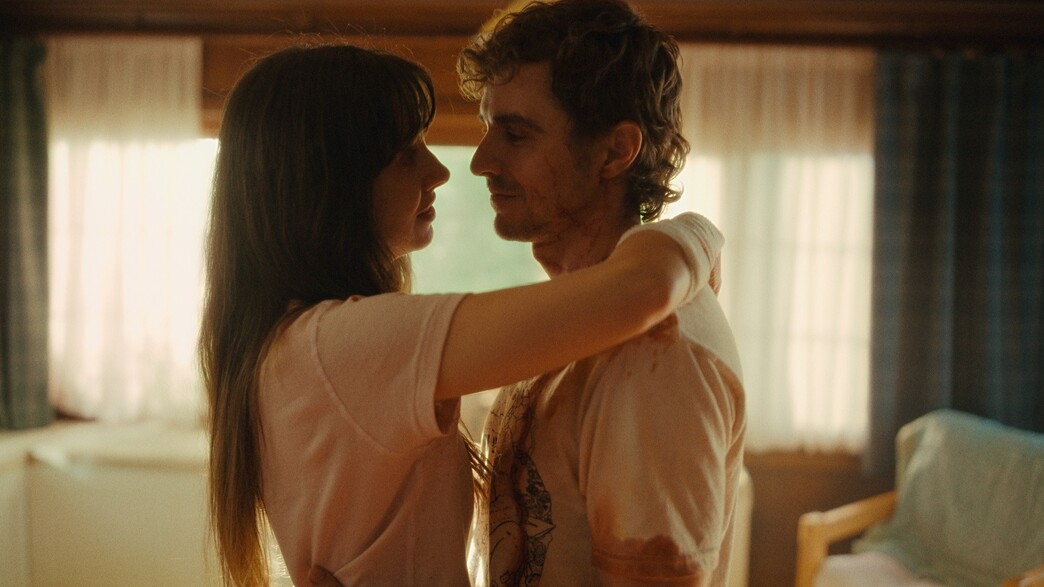 צמודים, דייב פרנקו, אליסון ברי צמודים, דייב פרנקו, אליסון ברי