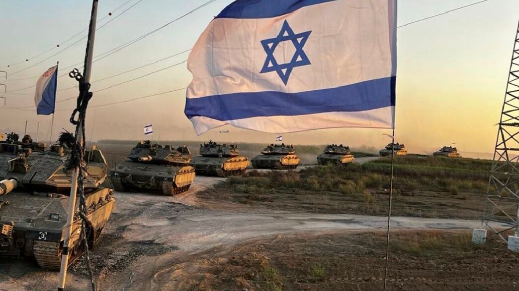 טנקים של צה"ל נעים ברצועת עזה