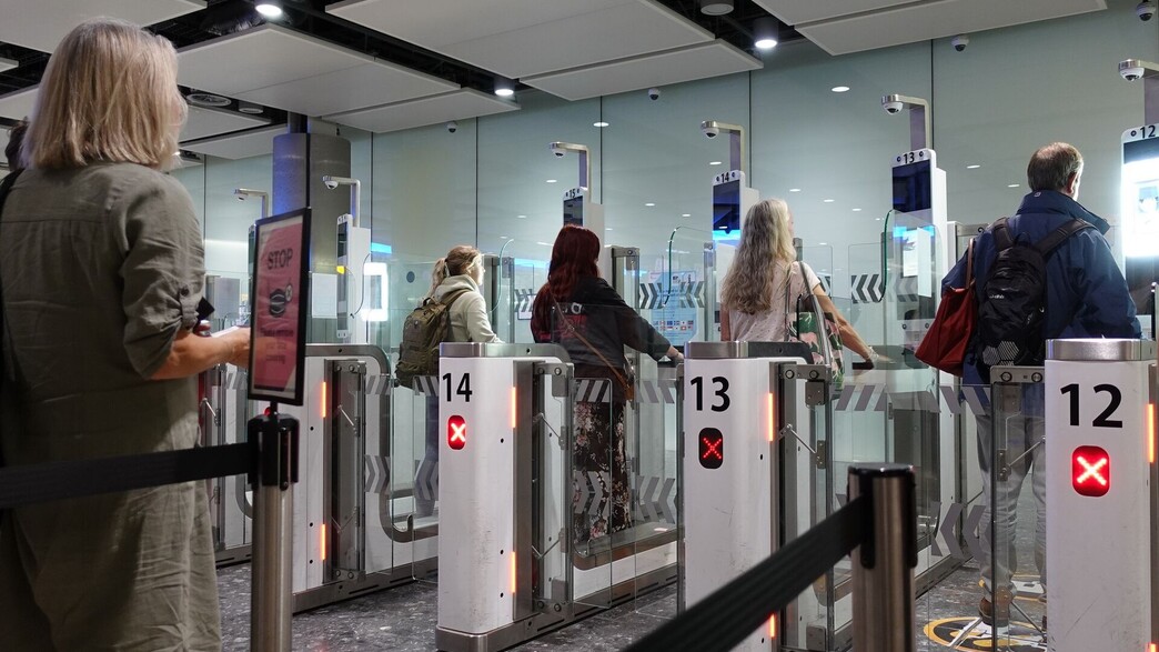 תור דרכונים נמל תעופה