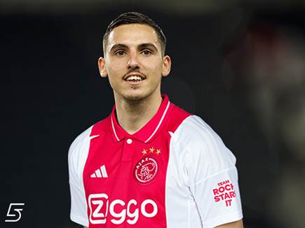 sportFive1583713 sportFive1583713