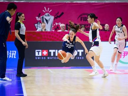 אורן, מגיעה בכושר נהדר (FIBA) (צילום: ספורט 5)