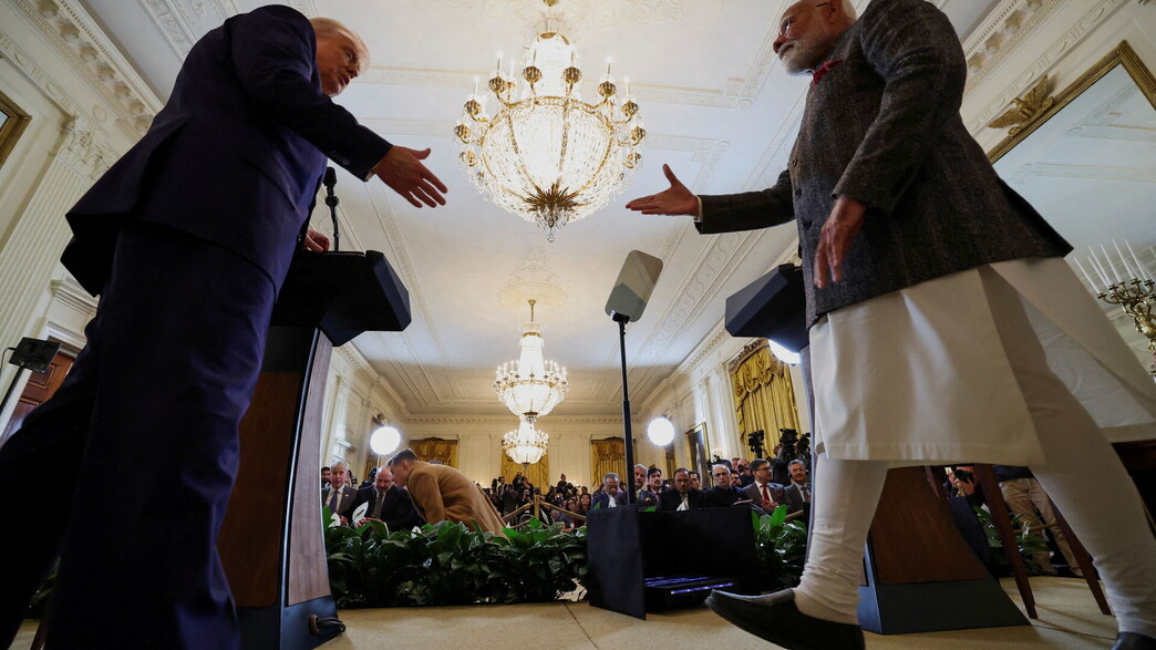טראמפ וראש ממשלת הודו מודי בבית הלבן