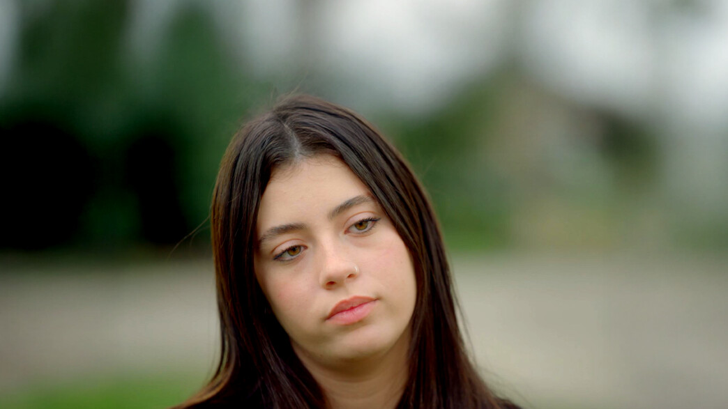 דפנה אליקים דפנה אליקים