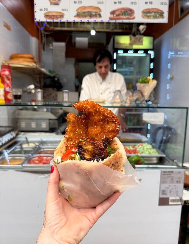 השניצל שאי אפשר לעמוד בפניו. 20 שקל למנה