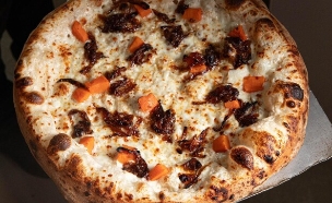 רונה פיצה קלאב. חדש ברעננה (צילום: שקדי סומך, יחסי ציבור)