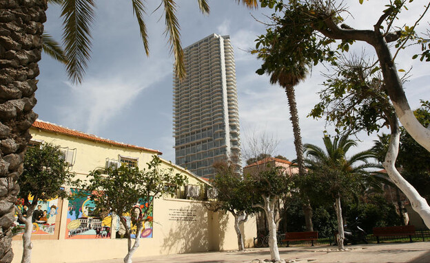 מגדל נוה צדק (צילום: אנה קפלן, פלאש 90)