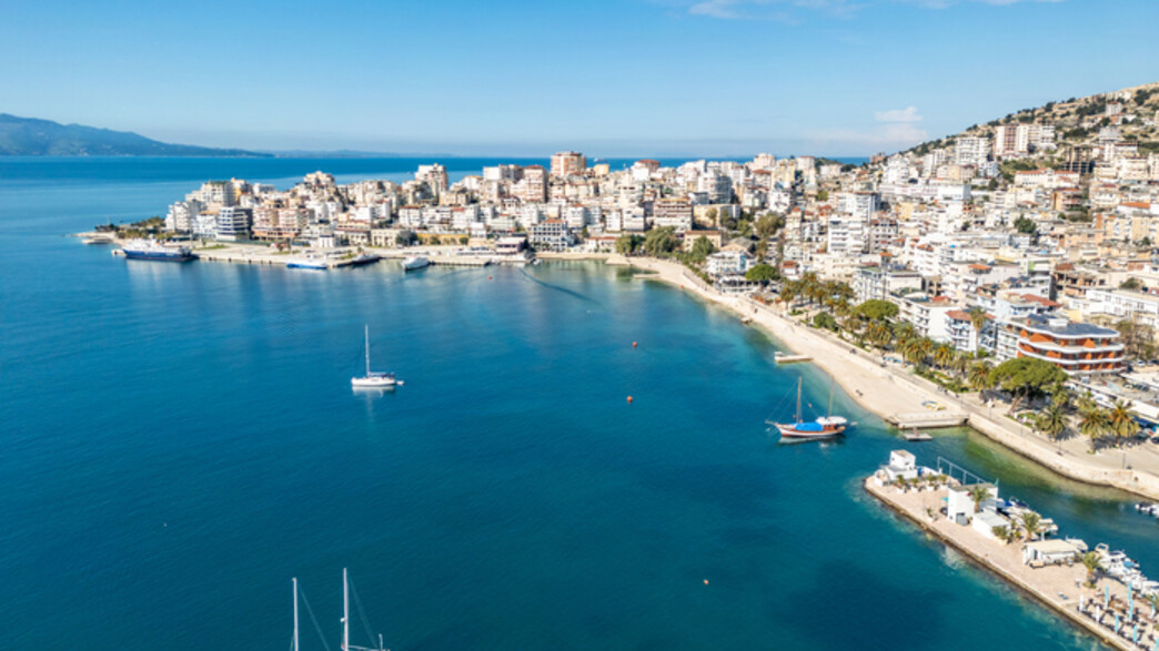 אלבניה אלבניה