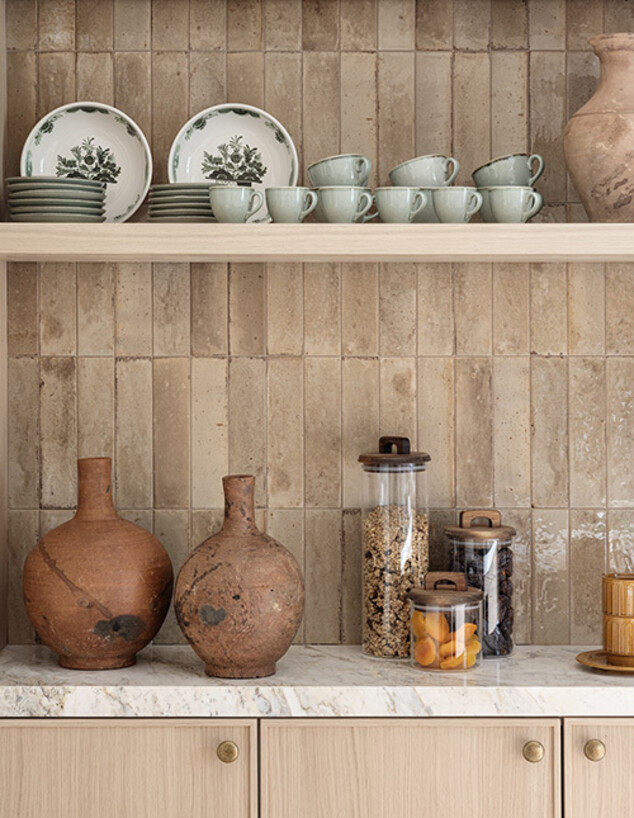 שרון טורין דירה ים תיכוני.ת הלבשה וסטיילינג 