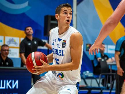 sportFive1585037 sportFive1585037