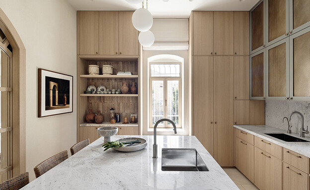 שרון טורין דירה ים תיכוני.ת רוחב הלבשה וסטיילינג 