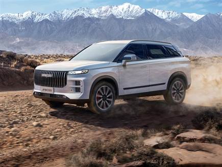 גרסת כניסה חדשה לפלאג-אין. אין שינוי ביחידת ההנעה (צילום: ספורט 5)