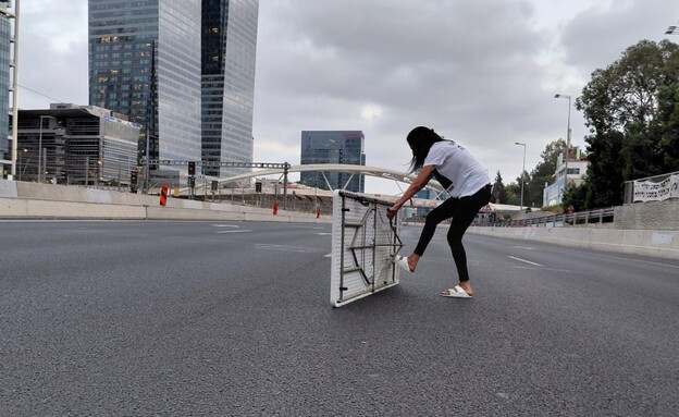 עינב צנגאוקר חסמה נתיבים באיילון