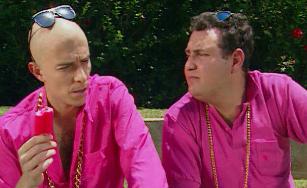 צביקה הדר, רובי דואניס