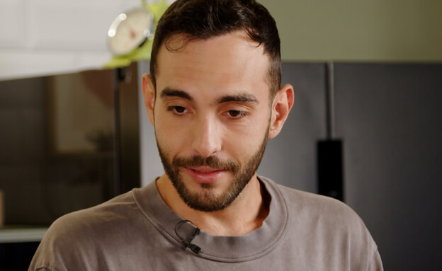 אורי אהרוני