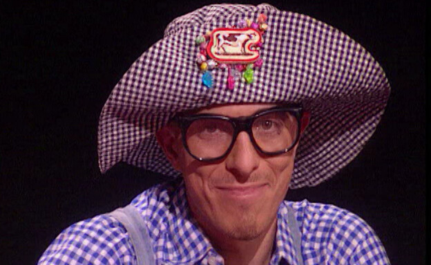 הקומדי סטור 3 פרק 8