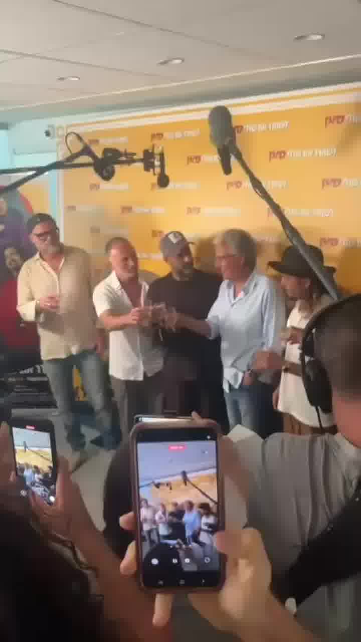 יותר ממיליון איש צפו בלשחרר את שולי סאן, תוך פחות מחודש, והוא בין חמשת הסרטים הישראליים הנצפים ביותר