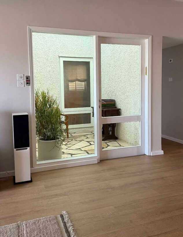 עמית פרקש בית סבתא עמית פרקש בית סבתא