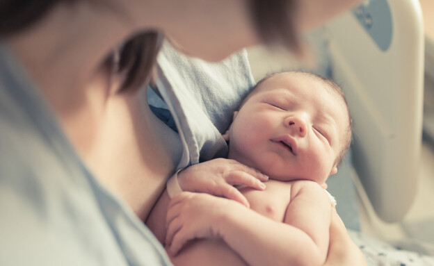 תינוק בשעותיו הראשונות