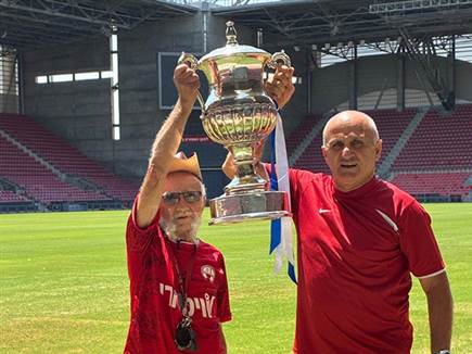 sportFive1586971 sportFive1586971