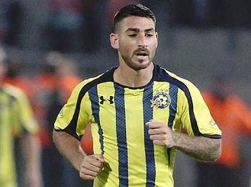 יסתפק בהרבה פחות. עטר (אלן שיבר) (צילום: ספורט 5)