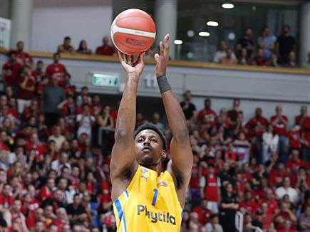 פורסמו מספרי הגופיות (אלן שיבר) (צילום: ספורט 5)