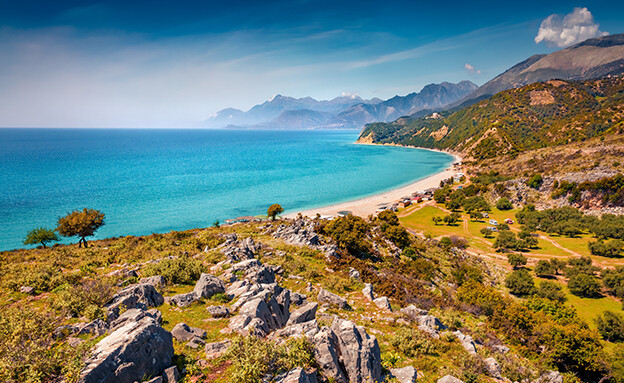 אלבניה למגזין 2025 אלבניה למגזין 2025