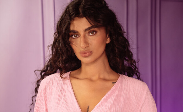 פרידה עוזיאל בפודקאסט "ספיל איט" (צילום: מור סטיקלרו )